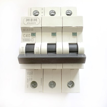 MEM Memshield 2 MCH340 C40 40A 40 Amp 3 Phase Pole MCB Circuit Breaker Type C